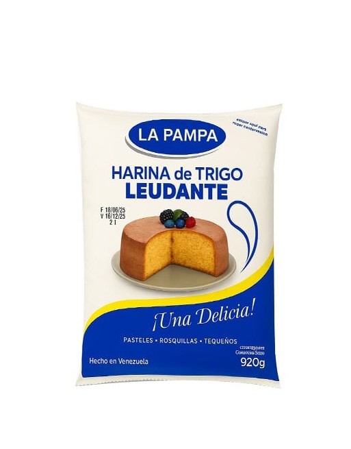 LA PAMPA HARINA DE TRIGO LEUDANTE 920G